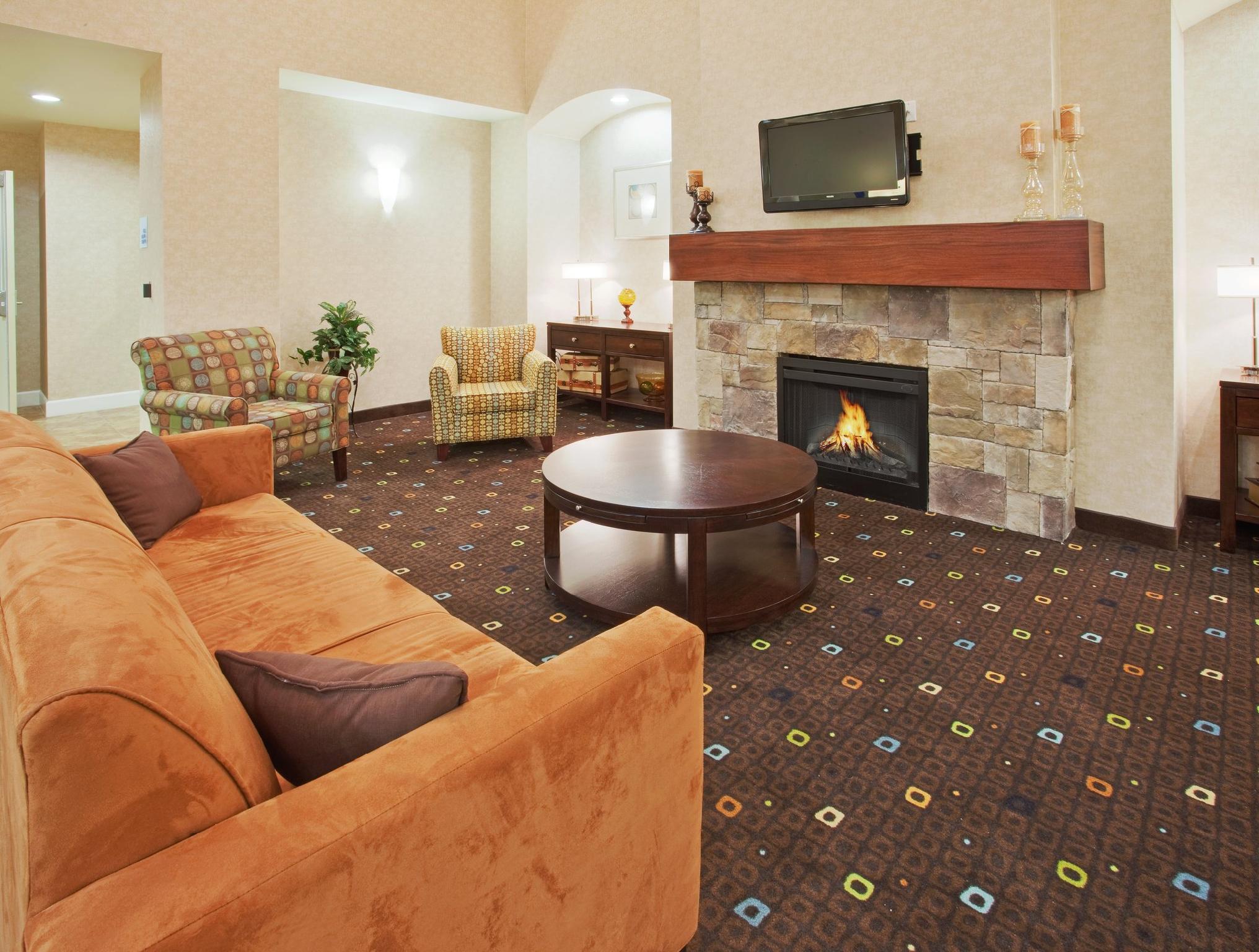 Holiday Inn Express Lodi By Ihg Экстерьер фото