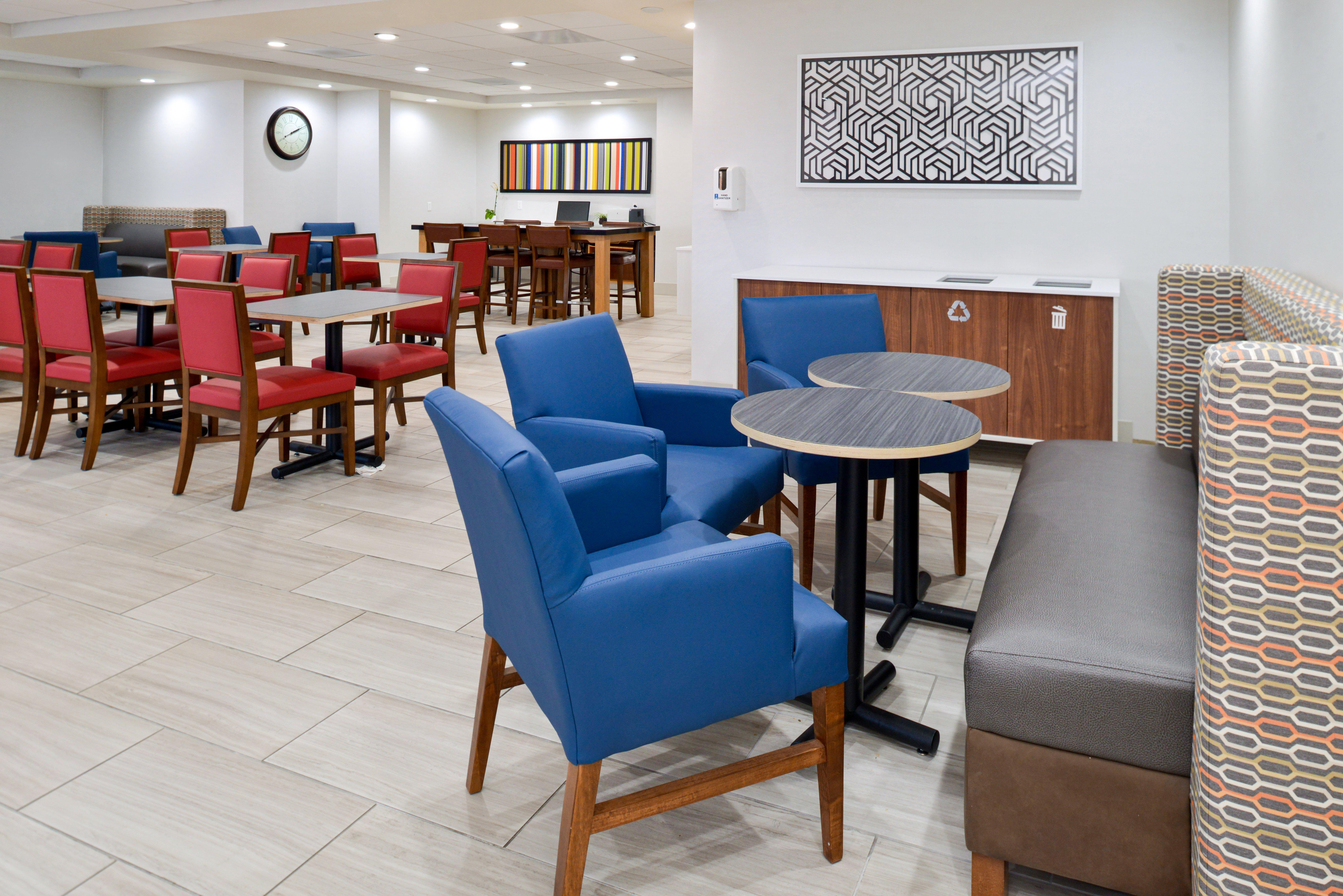 Holiday Inn Express Lodi By Ihg Экстерьер фото