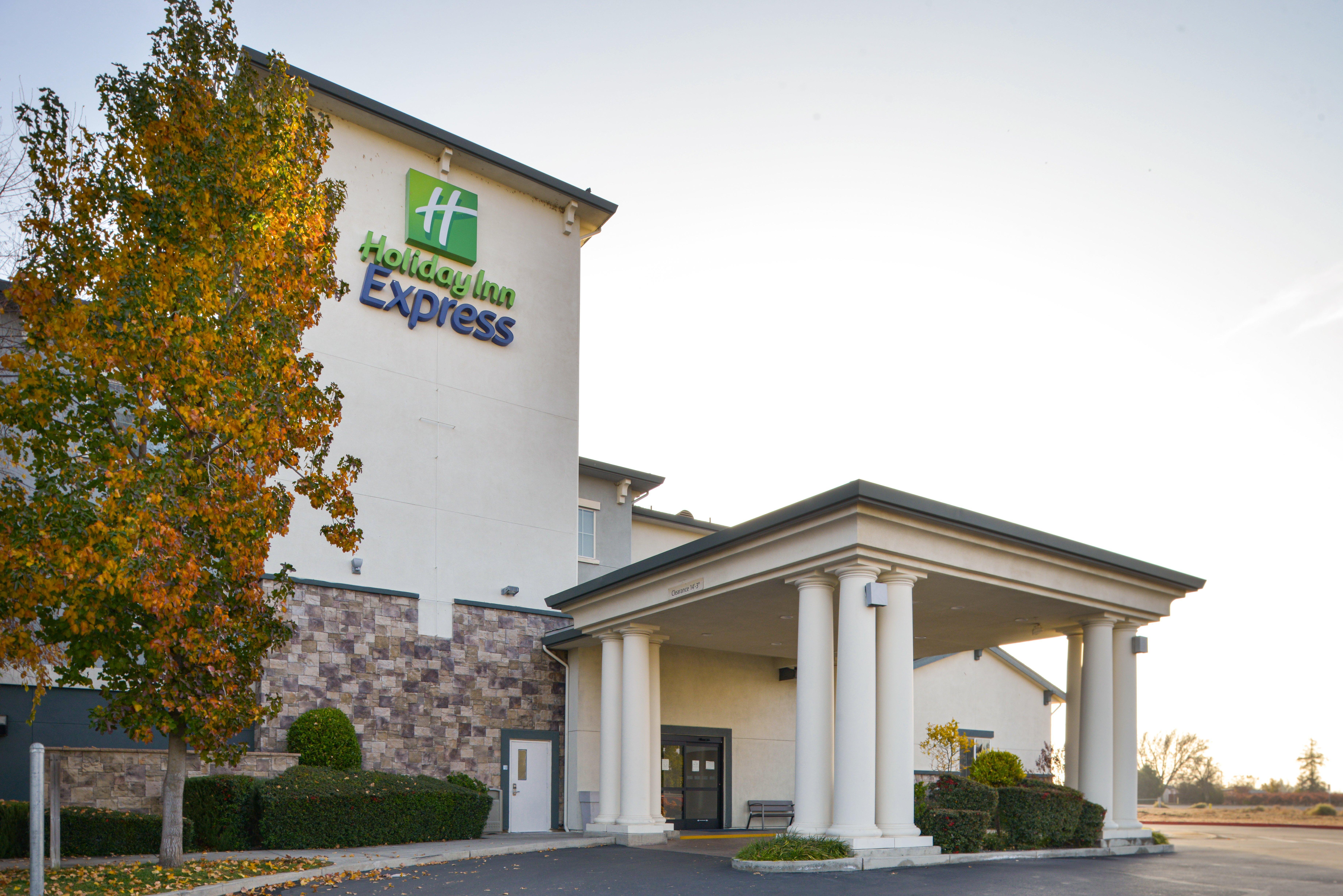 Holiday Inn Express Lodi By Ihg Экстерьер фото