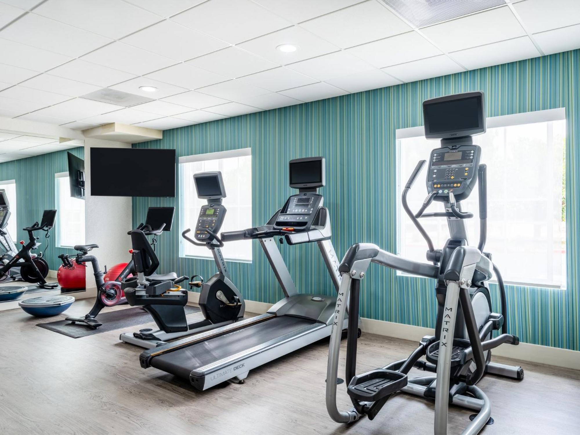 Holiday Inn Express Lodi By Ihg Экстерьер фото
